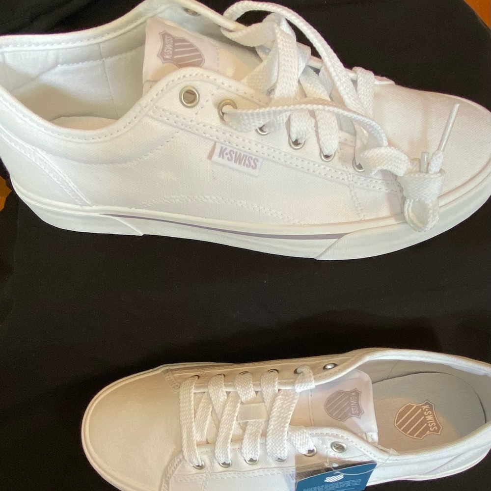K Swiss low top sneakers